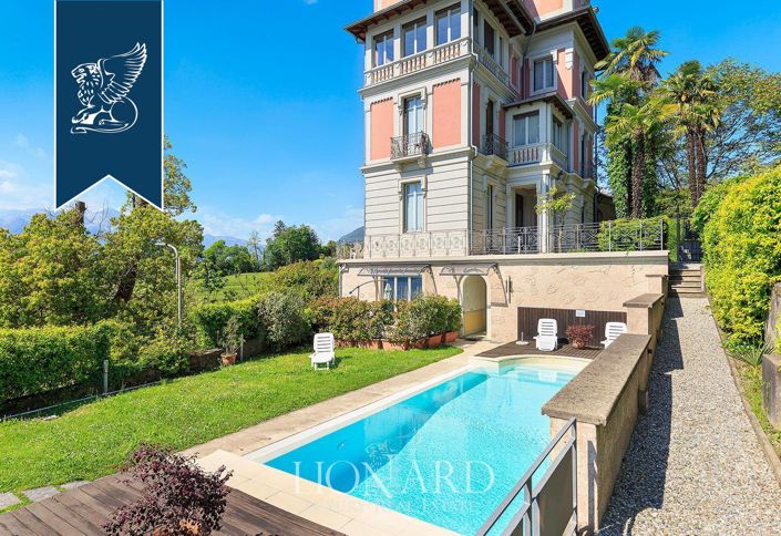 Image No.3-8 Bed Villa for sale