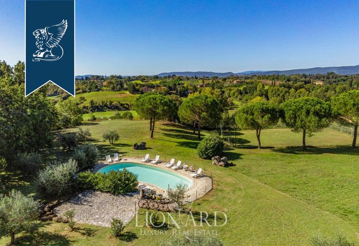 Image No.19-7 Bed Farmhouse for sale