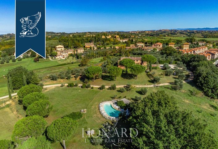 Image No.23-7 Bed Farmhouse for sale