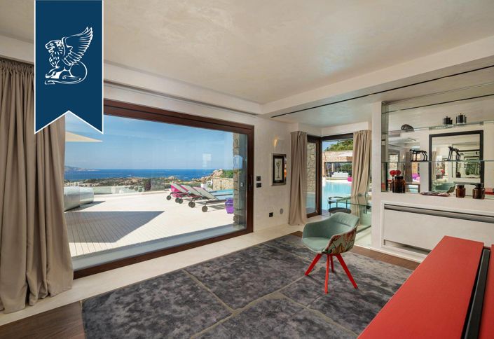 Image No.38-14 Bed Villa for sale