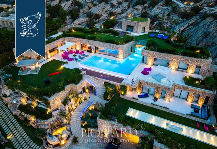 Image No.66-14 Bed Villa for sale