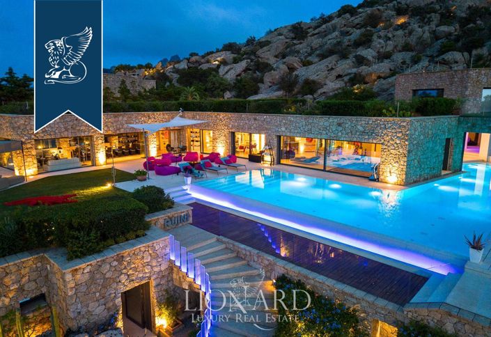 Image No.69-14 Bed Villa for sale