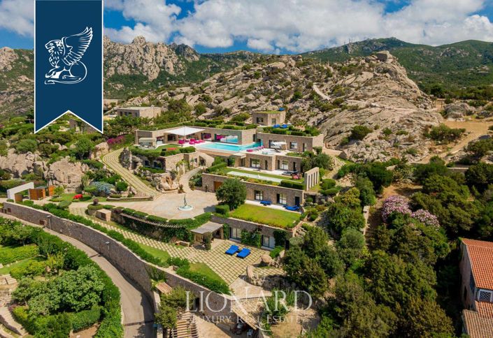 Image No.7-14 Bed Villa for sale