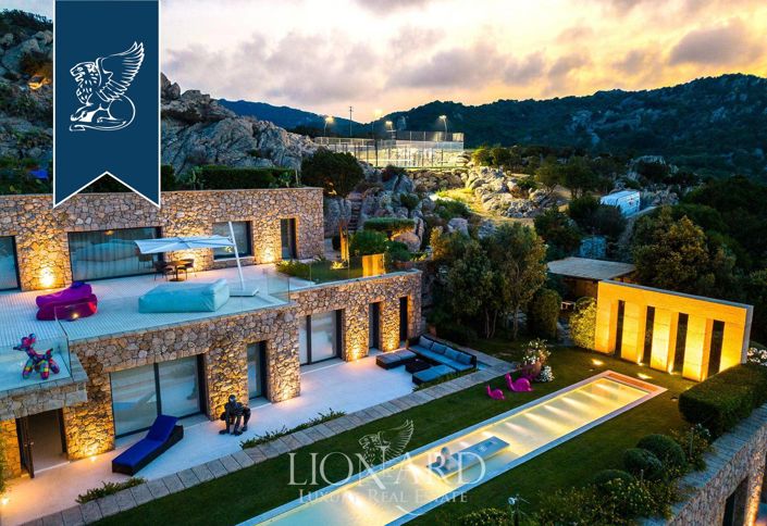 Image No.73-14 Bed Villa for sale