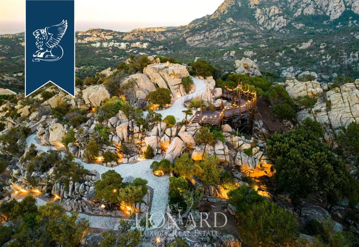 Image No.77-14 Bed Villa for sale