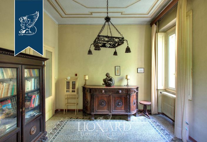 Image No.18-4 Bed Villa for sale