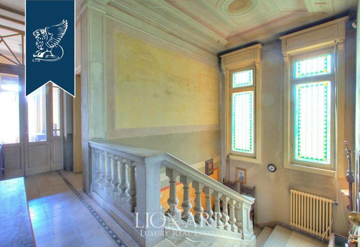 Image No.9-4 Bed Villa for sale