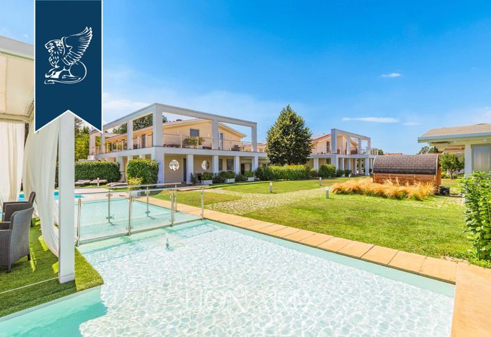 Image No.14-Un hôtel de 10 chambres à vendre à Arezzo