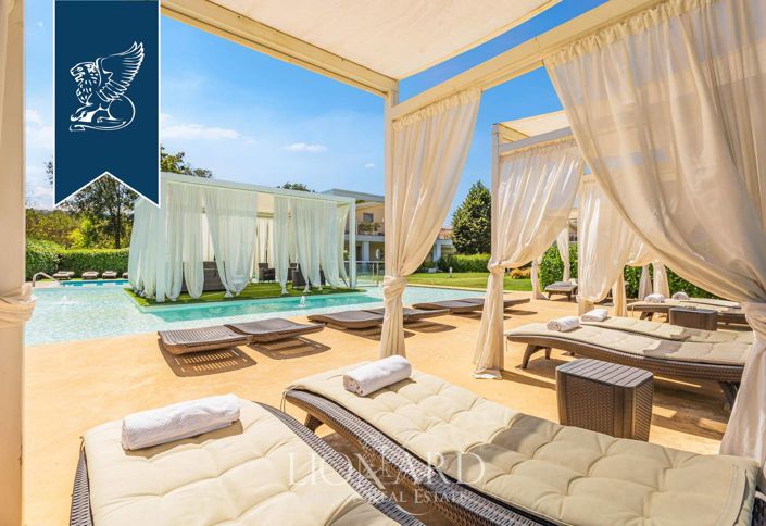 Image No.17-Un hôtel de 10 chambres à vendre à Arezzo