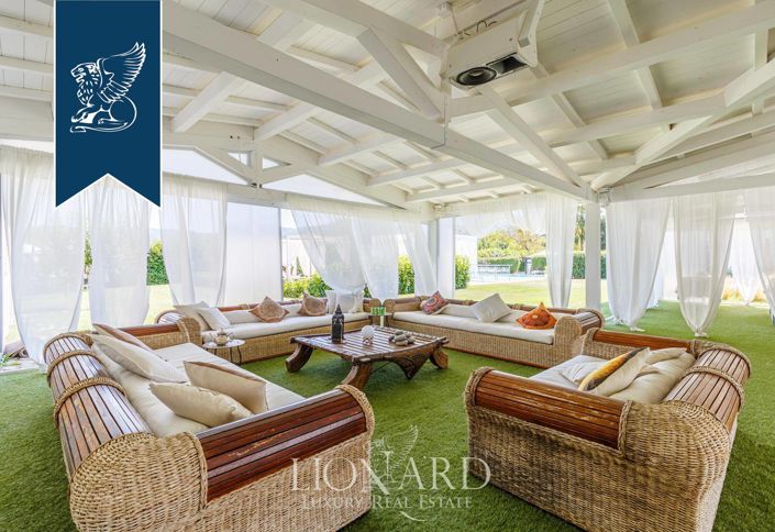 Image No.18-Un hôtel de 10 chambres à vendre à Arezzo