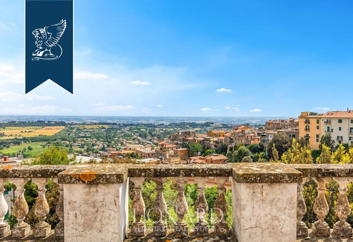 Image No.11-Villa de 8 chambres à vendre à Ariccia