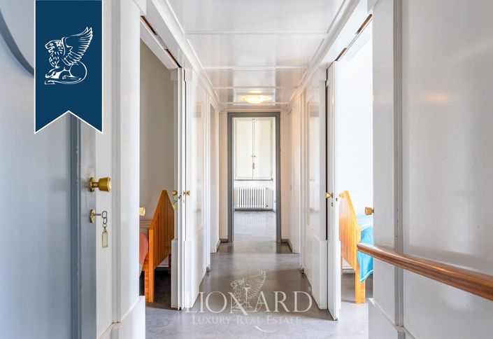 Image No.17-Villa de 8 chambres à vendre à Ariccia