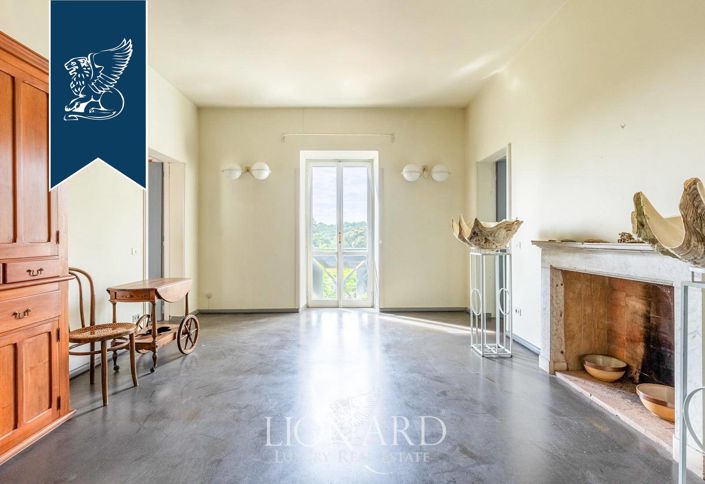 Image No.20-Villa de 8 chambres à vendre à Ariccia