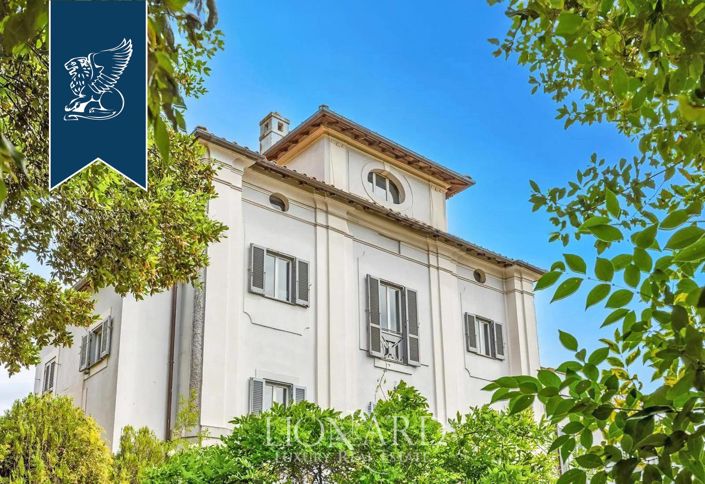 Image No.6-Villa de 8 chambres à vendre à Ariccia