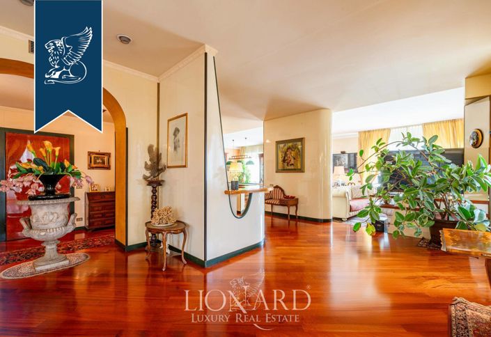 Image No.13-3 Bed Apartment for sale