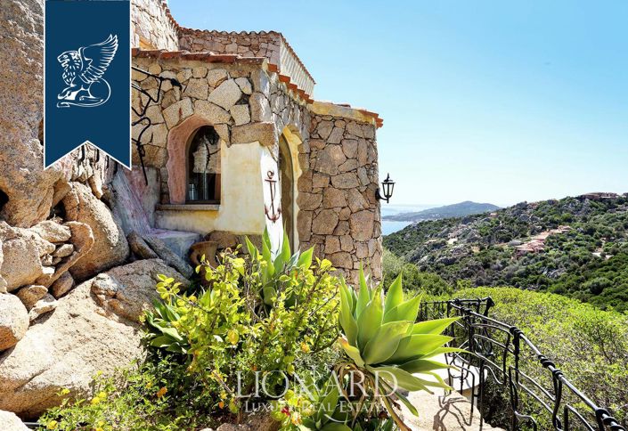 Image No.10-4 Bed Villa for sale