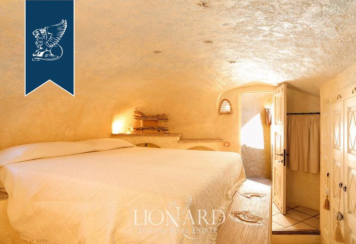 Image No.45-4 Bed Villa for sale