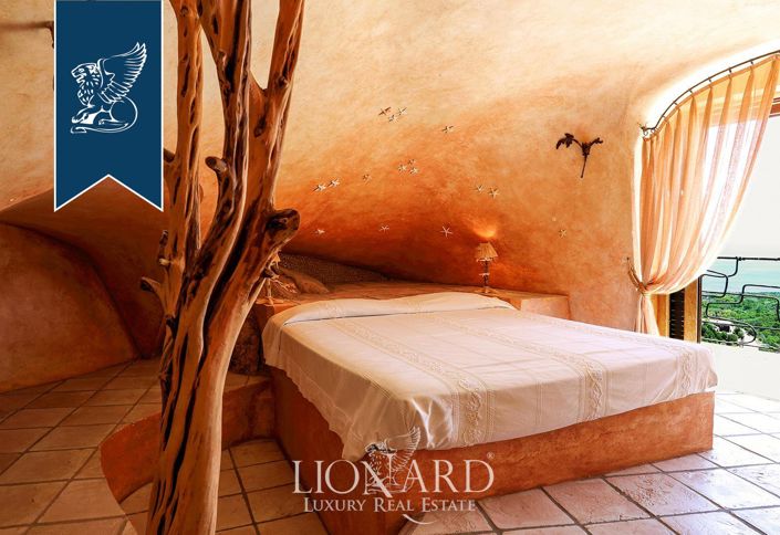 Image No.52-4 Bed Villa for sale