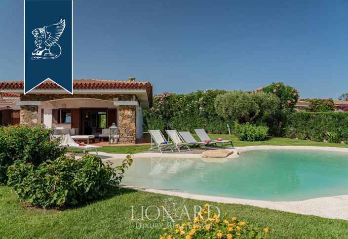 Image No.3-4 Bed Villa for sale