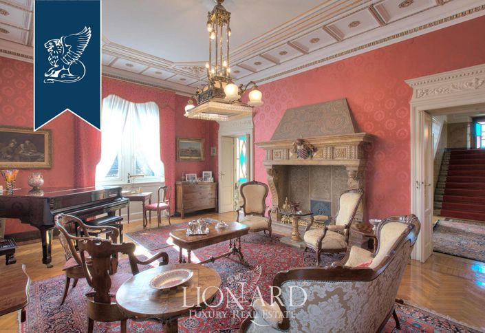 Image No.10-4 Bed Villa for sale