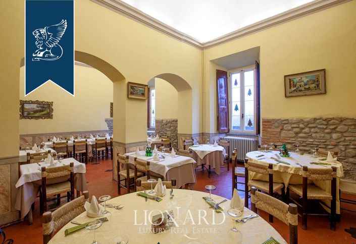 Image No.14-1 Bed Farmhouse for sale