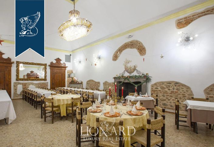 Image No.20-1 Bed Farmhouse for sale