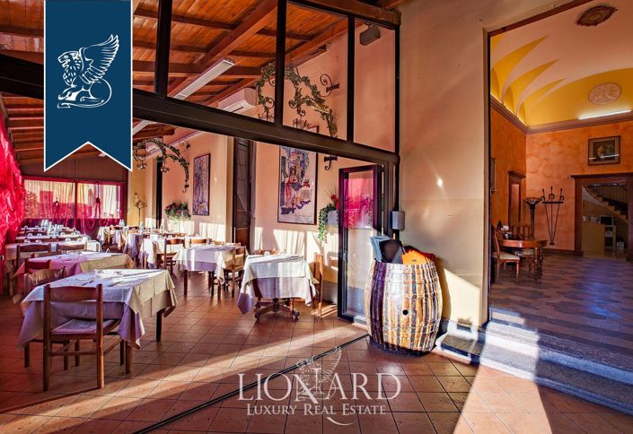 Image No.22-1 Bed Farmhouse for sale