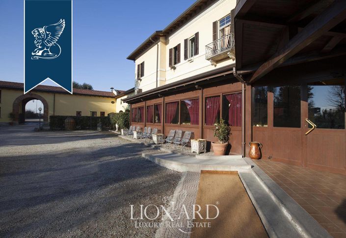 Image No.7-1 Bed Farmhouse for sale