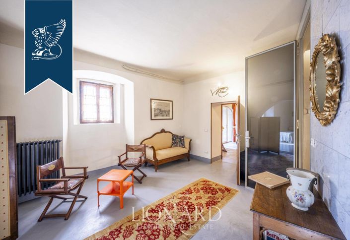 Image No.20-9 Bed Villa for sale