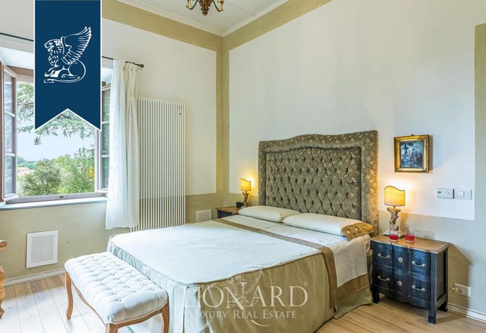 Image No.39-15 Bed Villa for sale