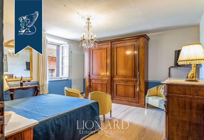 Image No.41-15 Bed Villa for sale