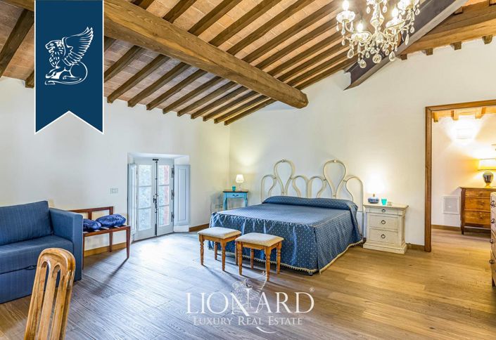 Image No.61-15 Bed Villa for sale