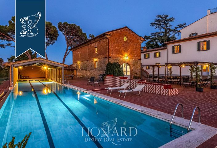 Image No.65-15 Bed Villa for sale