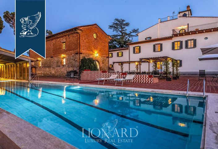 Image No.66-15 Bed Villa for sale