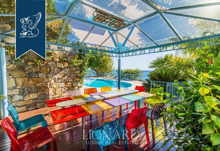 Image No.15-Villa de 8 chambres à vendre à Ospedaletti