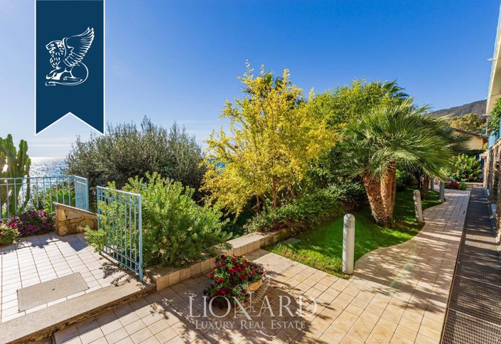 Image No.29-Villa de 8 chambres à vendre à Ospedaletti