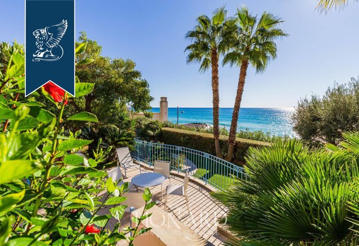 Image No.32-Villa de 8 chambres à vendre à Ospedaletti