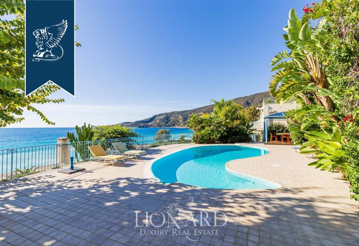 Image No.8-Villa de 8 chambres à vendre à Ospedaletti