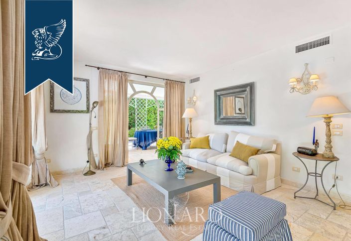 Image No.11-5 Bed Villa for sale