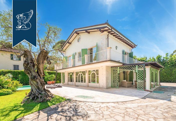 Image No.8-5 Bed Villa for sale