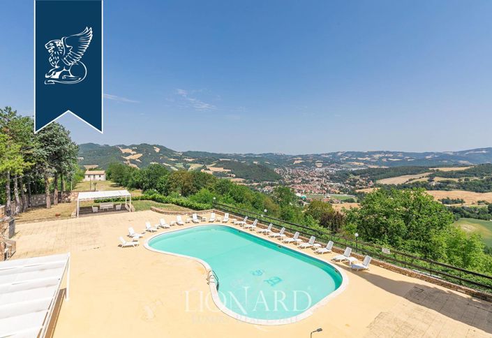 Image No.12-20 Bed Farmhouse for sale