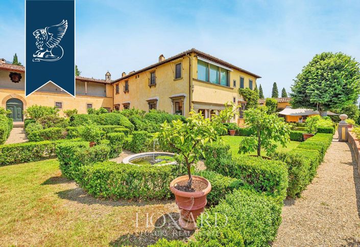 Image No.11-9 Bed Villa for sale