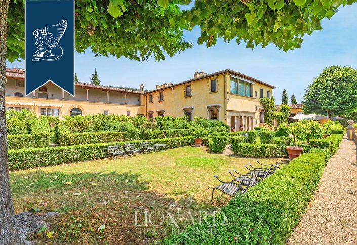 Image No.12-9 Bed Villa for sale