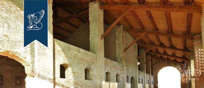 Image No.10-2 Bed Country House for sale