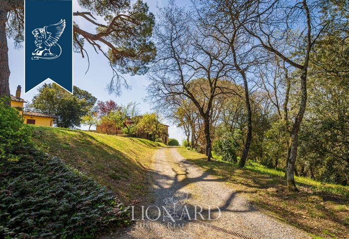 Image No.10-Villa de 7 chambres à vendre à Lucignano