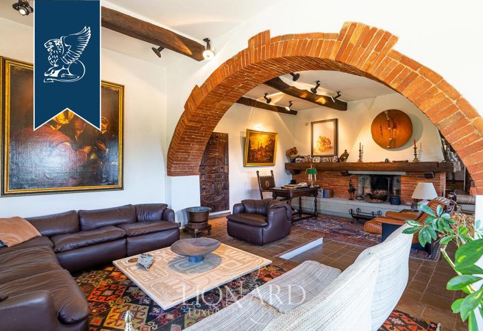 Image No.55-Villa de 7 chambres à vendre à Lucignano