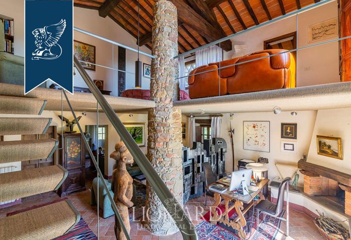 Image No.72-Villa de 7 chambres à vendre à Lucignano