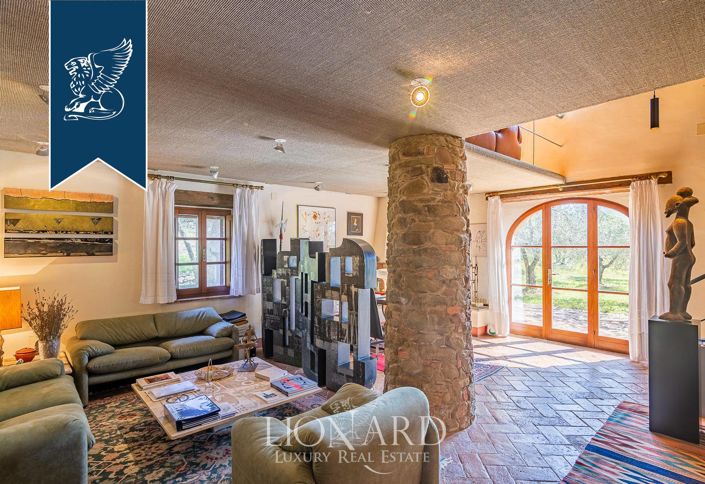 Image No.73-Villa de 7 chambres à vendre à Lucignano