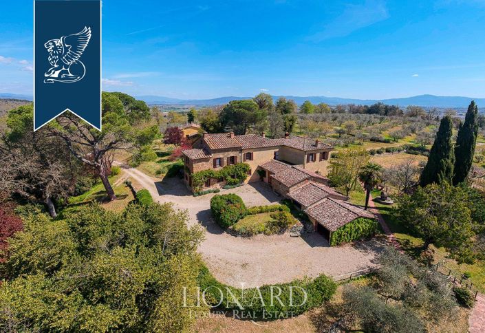 Image No.78-Villa de 7 chambres à vendre à Lucignano