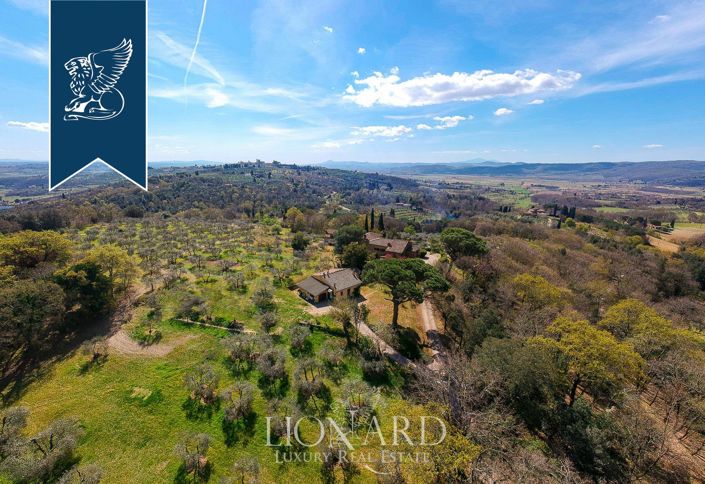 Image No.79-Villa de 7 chambres à vendre à Lucignano